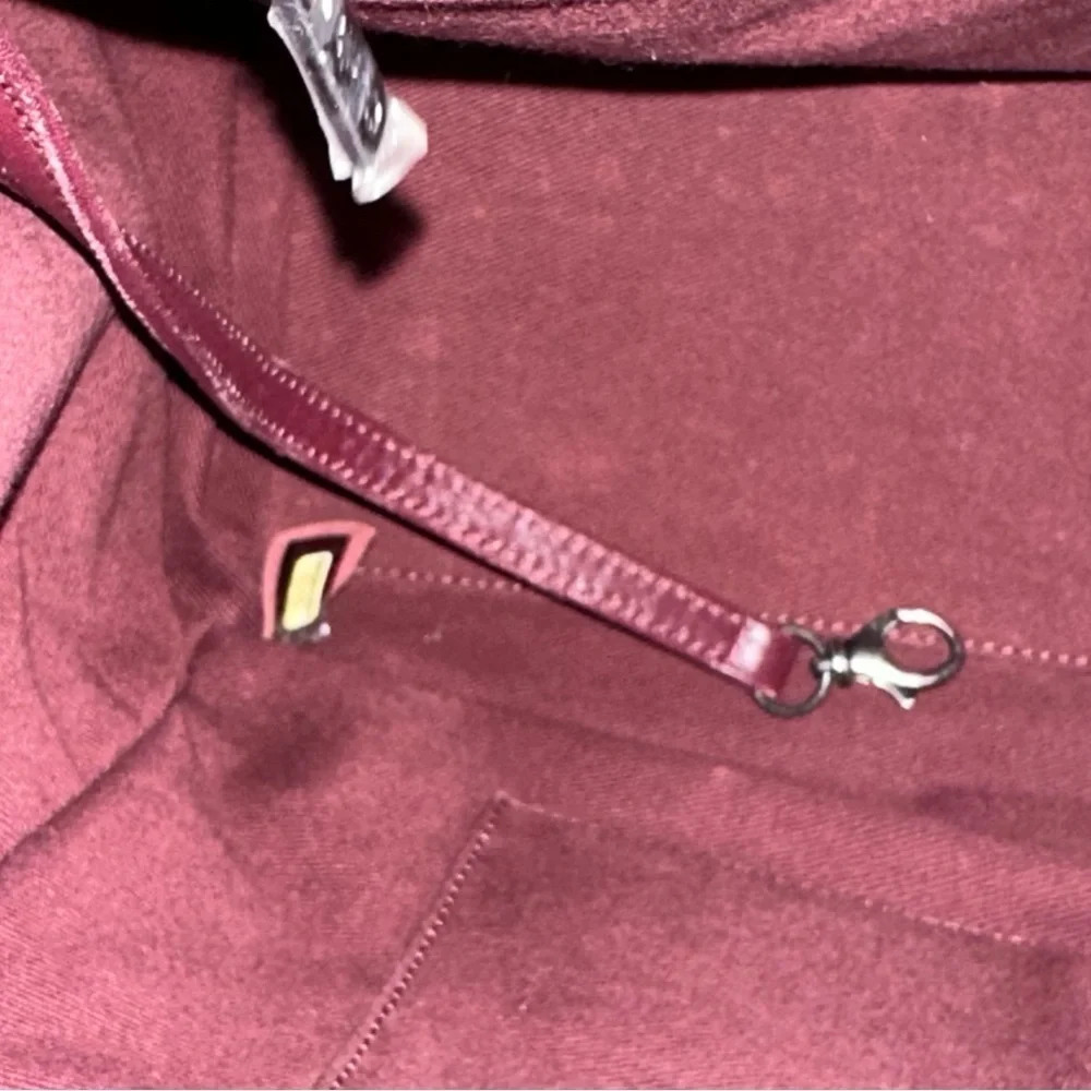 🔥VERY RARE CHANEL 31 Rue CAMBON Glazed Caviar Tote Bag/GUARANTEED AUTHENTIC 🔥 - Picture 6 of 16